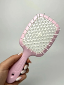 Щётка для волос пластиковая (розовая) — фото, картинка — 2