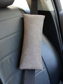 Подушка на ремень безопасности автомобиля 