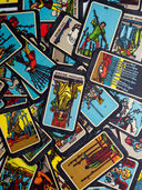 Карты мини Таро Таро Райдера Уэйта классические. 78 карт и 2 пустые карты (матовые; белый срез) — фото, картинка — 9